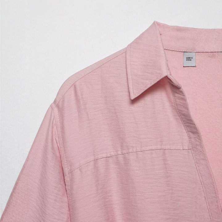 Damen Kastige Cropped-Bluse mit Hemdkragen, verkürztem Saum und Aufrollärmeln Echo Archiv
