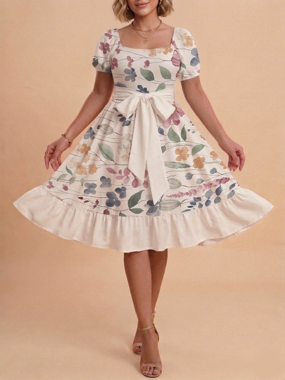 Damen Blumenkleid mit taillierbarem Gürtel und voluminösen Ärmeln Echo Archiv