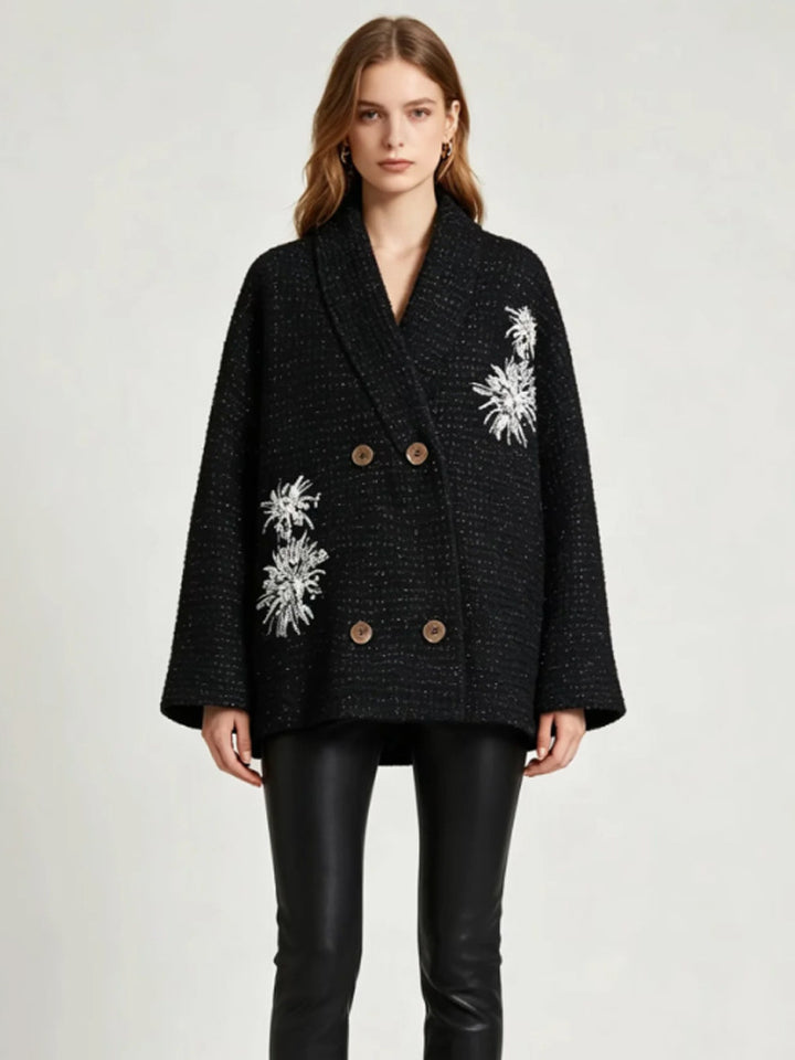Damen Oversize-Bouclé-Manteljacke mit Schalkragen und floraler Stickerei Echoarchiv