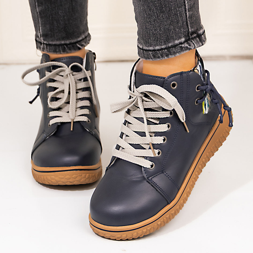 Damen gefütterte Schnür-Stiefelette mit seitlichem Reißverschluss und profilierter Gummisohle Echo Archiv