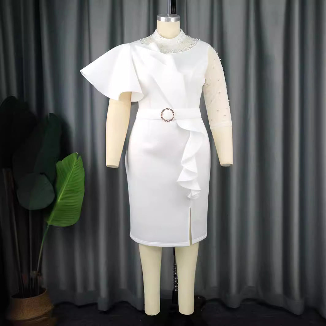 Damen Cocktailkleid mit asymmetrischem Rüschendesign und dekorativen Perlenakzenten Echo Archiv