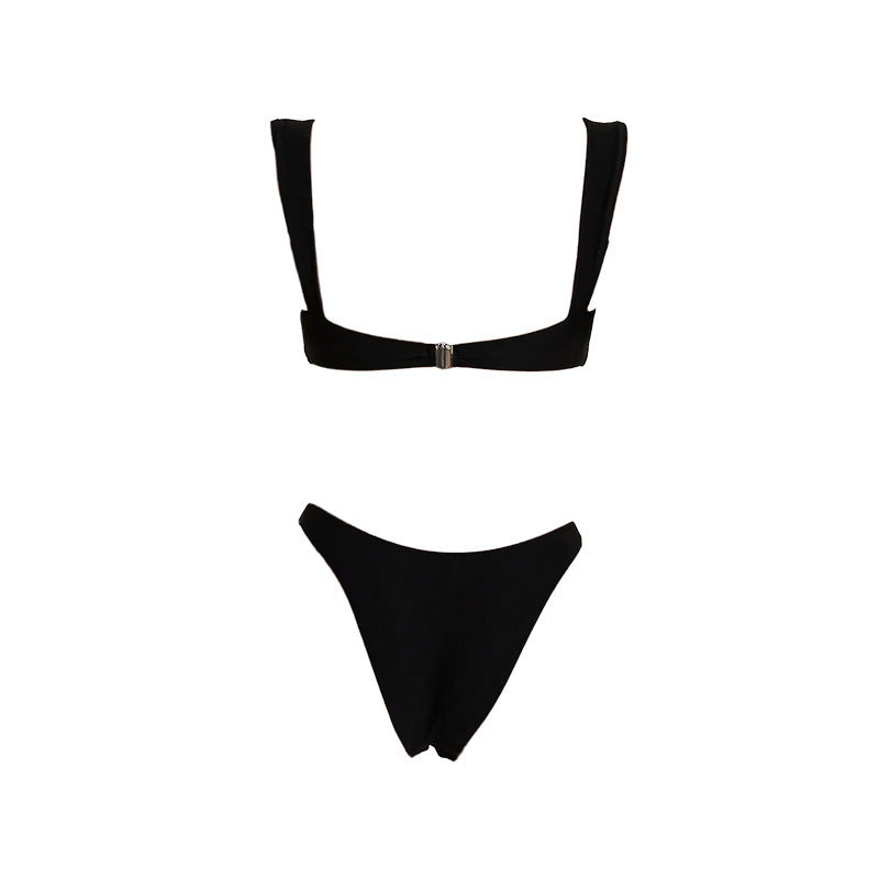 Damen Bikini mit eleganten Ringen und hohem Beinausschnitt Echo Archiv