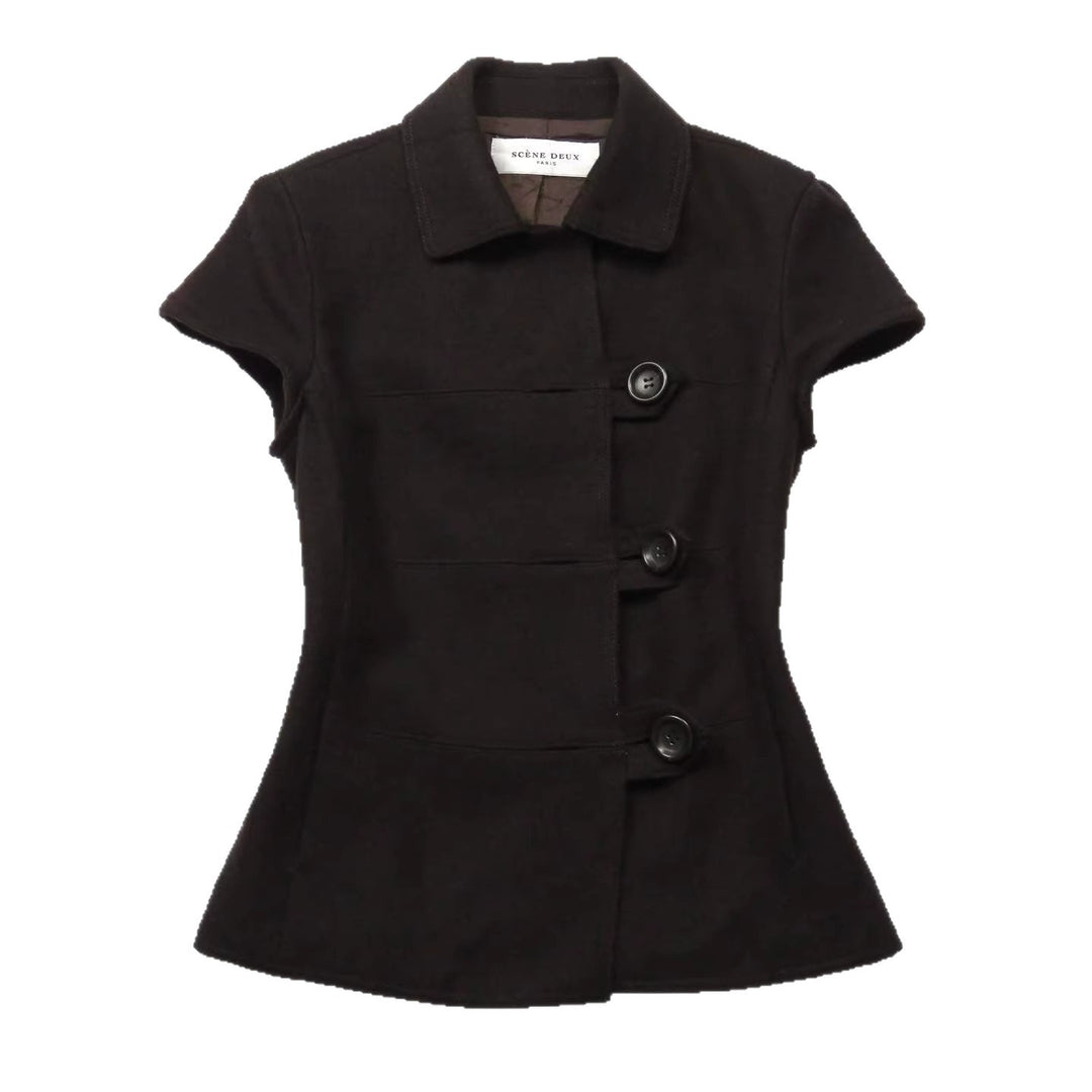 Damen Figurumspielende Kurzarmjacke mit Knopfdetails Echo Archiv