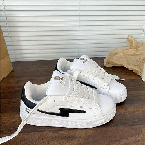 Damen Sneakers mit hochwertiger Lederoberfläche und strapazierfähiger Sohle Echo Archiv