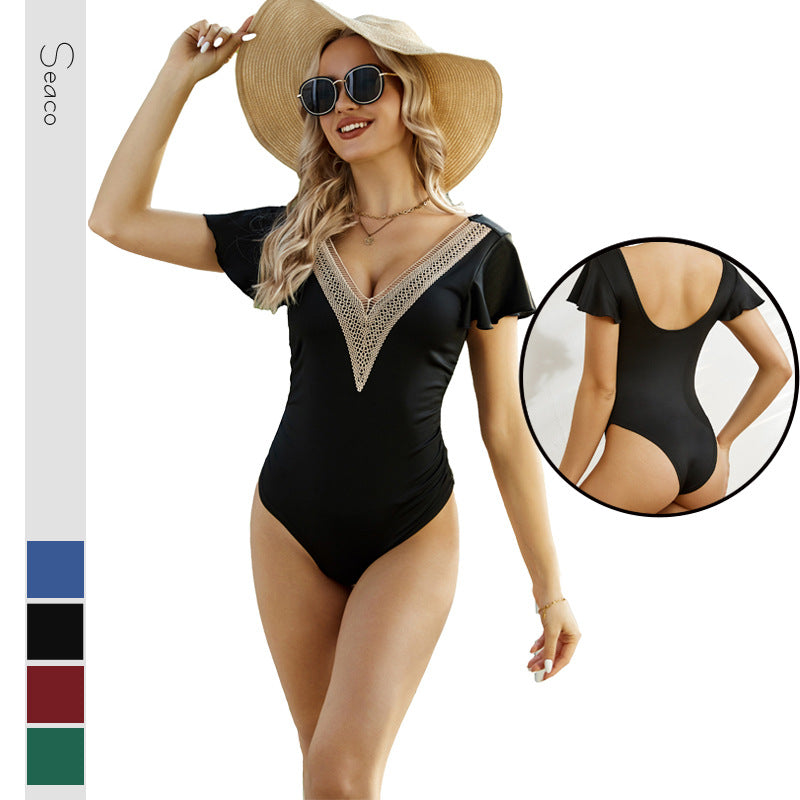 Damen Eleganter Badeanzug mit Volants und Spitzendetail Echo Archiv