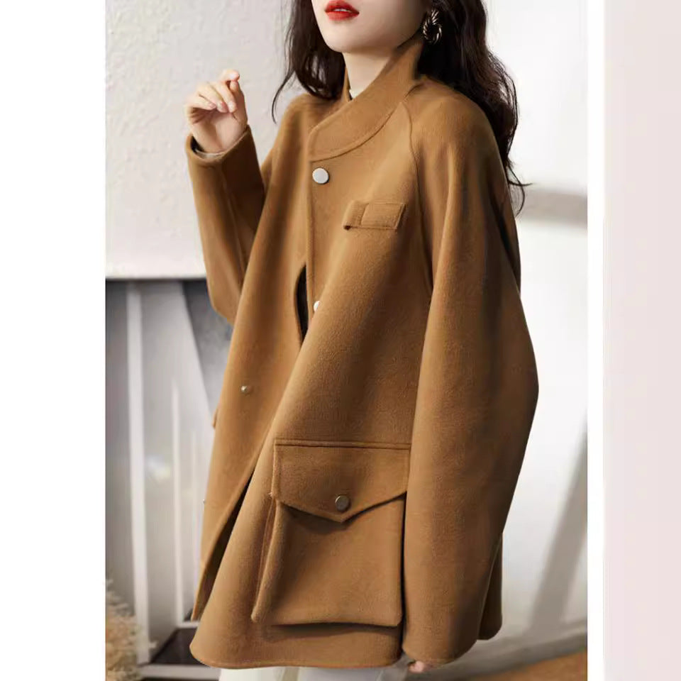 Damen modische Übergangsjacke mit praktischen Taschen Echoarchiv