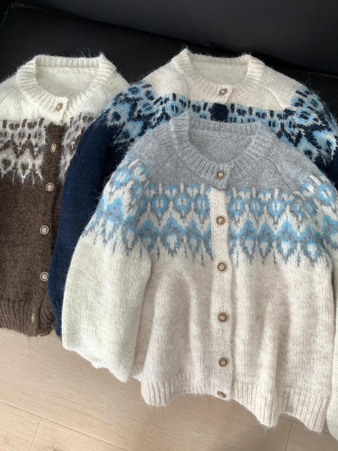 Damen Kuschelige Strickjacke Echo Archiv