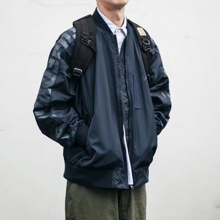 Unisex Leichte Oversize-Bomberjacke aus Nylon mit reflektierenden Ärmeln und Rippbündchen Echoarchiv