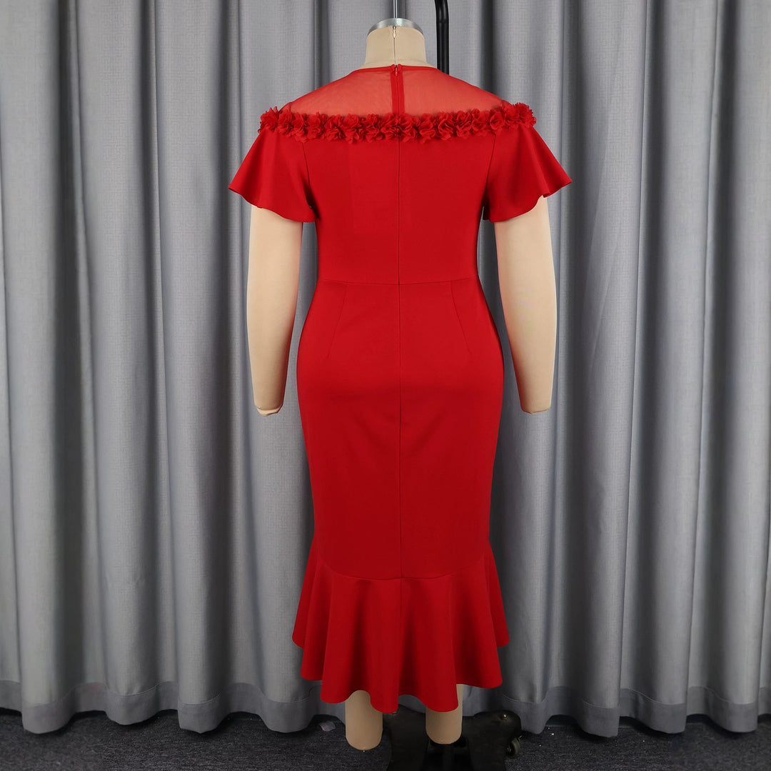 Damen Elegantes Kleid mit floralem Akzent und schwingendem Saum Echo Archiv