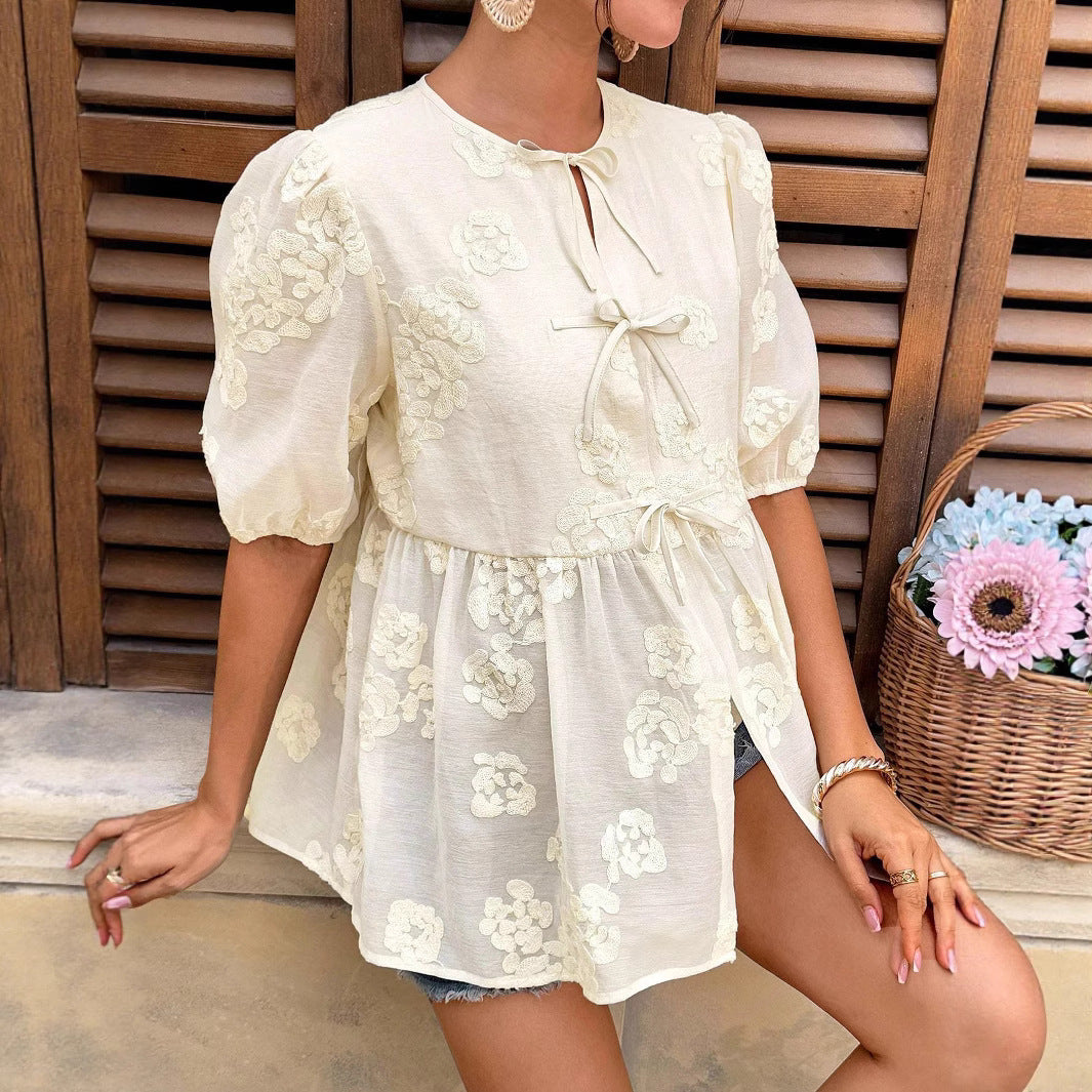 Damen verspieltes Oberteil mit floralen Details Echo Archiv