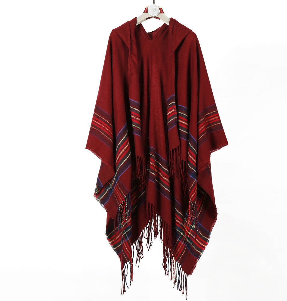 Damen Kapuzen‑Capeponcho im Tartanmuster mit Fransensaum aus weichem Wollmix – Montévia