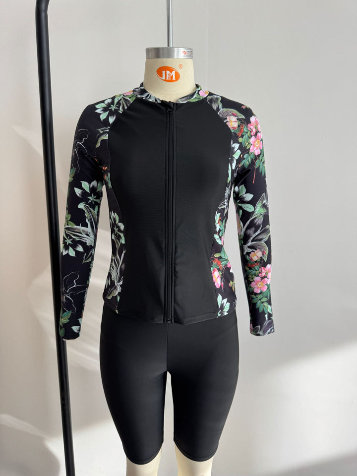 Damen Sportlicher Oberteil und Shorts Set Echo Archiv
