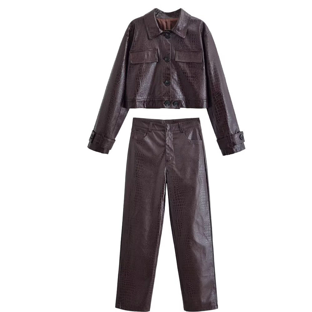 Damen Hochtaillierte Straight-Leg Kunstlederhose mit Krokoprägung Echoarchiv