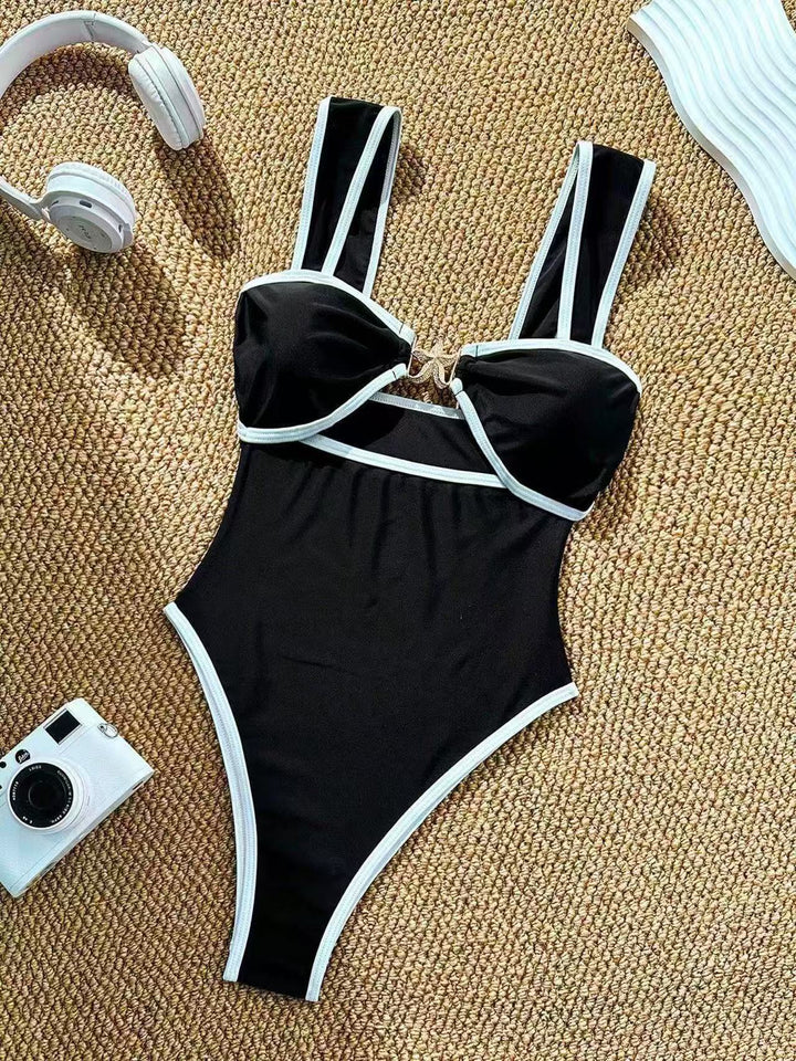 Damen Einteiler Badeanzug mit modischem Bustier und verstellbaren Trägern Echo Archiv