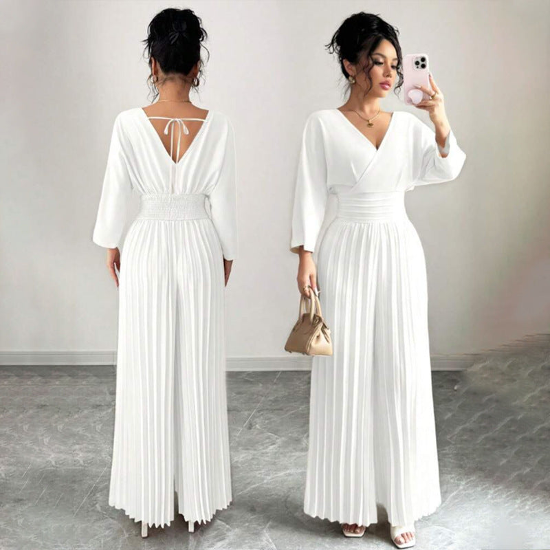Damen Eleganter Plissee-Jumpsuit mit V-Ausschnitt Echo Archiv