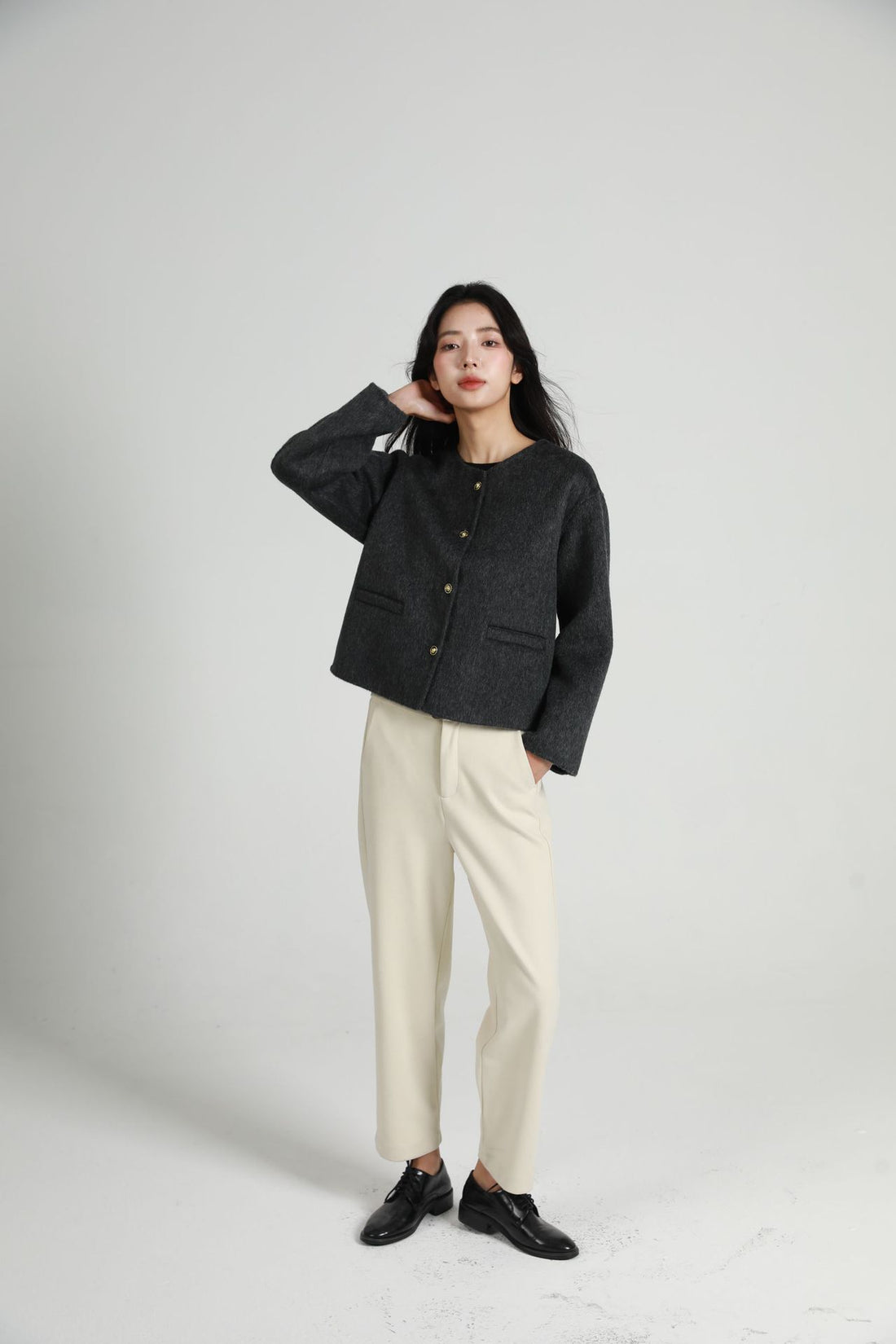 Damen Modische Kurzjacke mit Knopfleiste Echoarchiv
