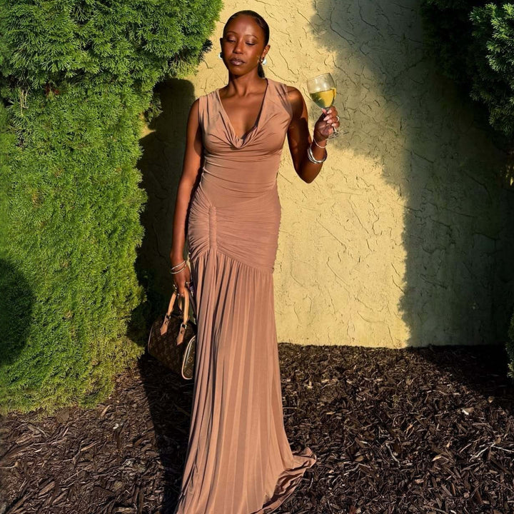 Damen Maxikleid mit eleganter Drapierung und schickem V-Ausschnitt Echo Archiv
