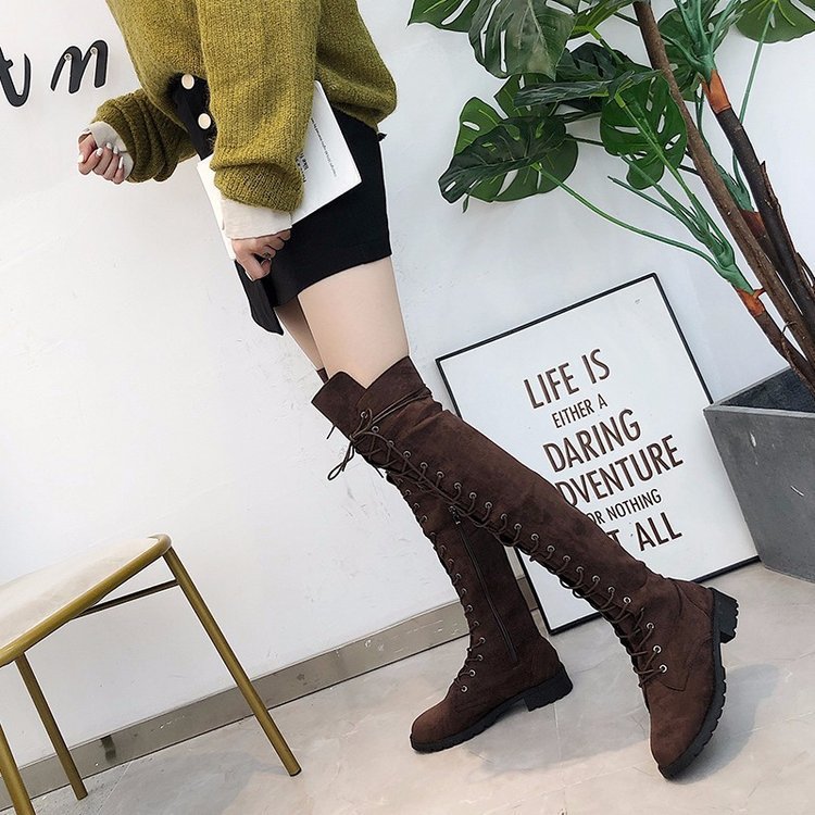 Damen Kniehohe Schnürstiefel mit durchgehender Schnürung aus Veloursimitat und rutschfester Profilsohle Echo Archiv