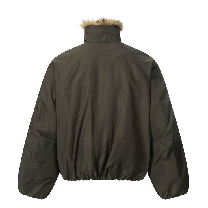 Herren Kurz geschnittener Boxy-Pufferjacke mit Kunstfellkapuze und vertikalen Reißverschlusstaschen Echoarchiv