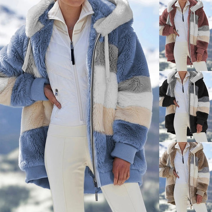 Damen nan kuschelige Oversize Kunstpelzjacke mit Kapuze, Blockstreifen und Rippbündchen Echo Archiv