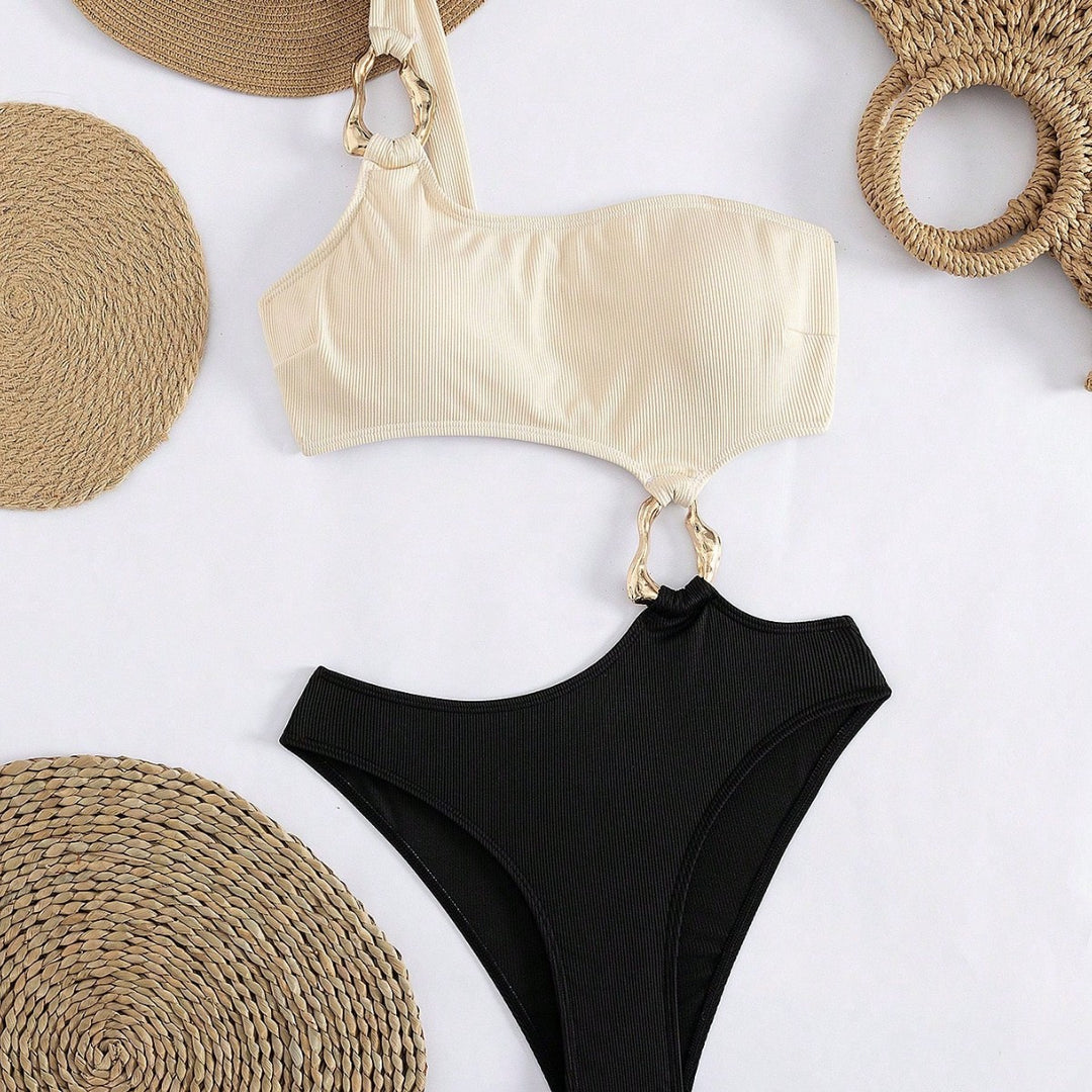 Damen Einseitiger Bikini mit modischem Ringdetail Echo Archiv