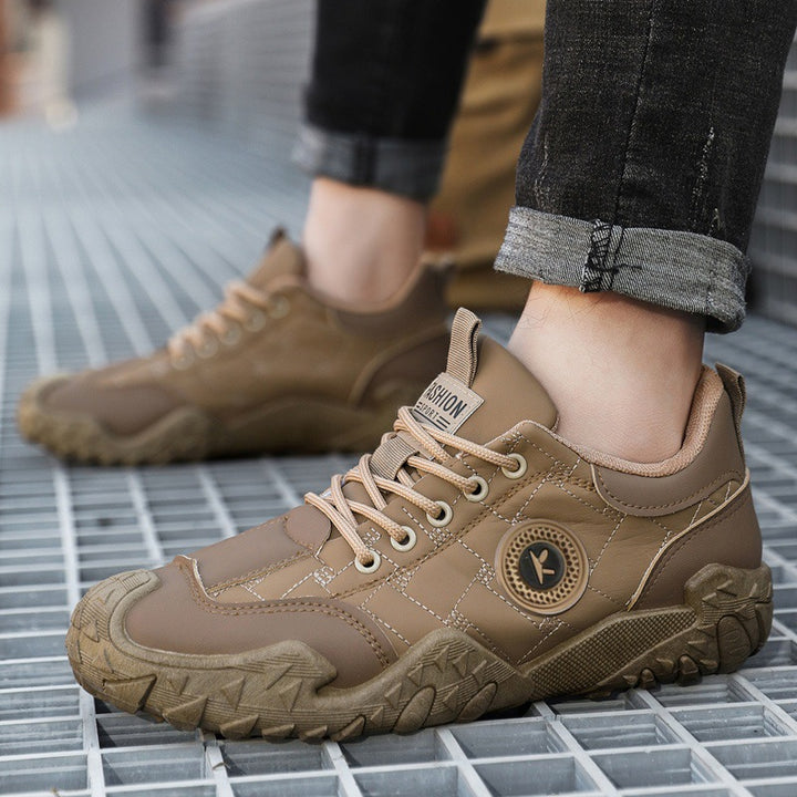 Herren Robuster Outdoor-Sneaker mit profilierter Trail-Sohle und gesteppter Obermaterial-Optik Echoarhiv