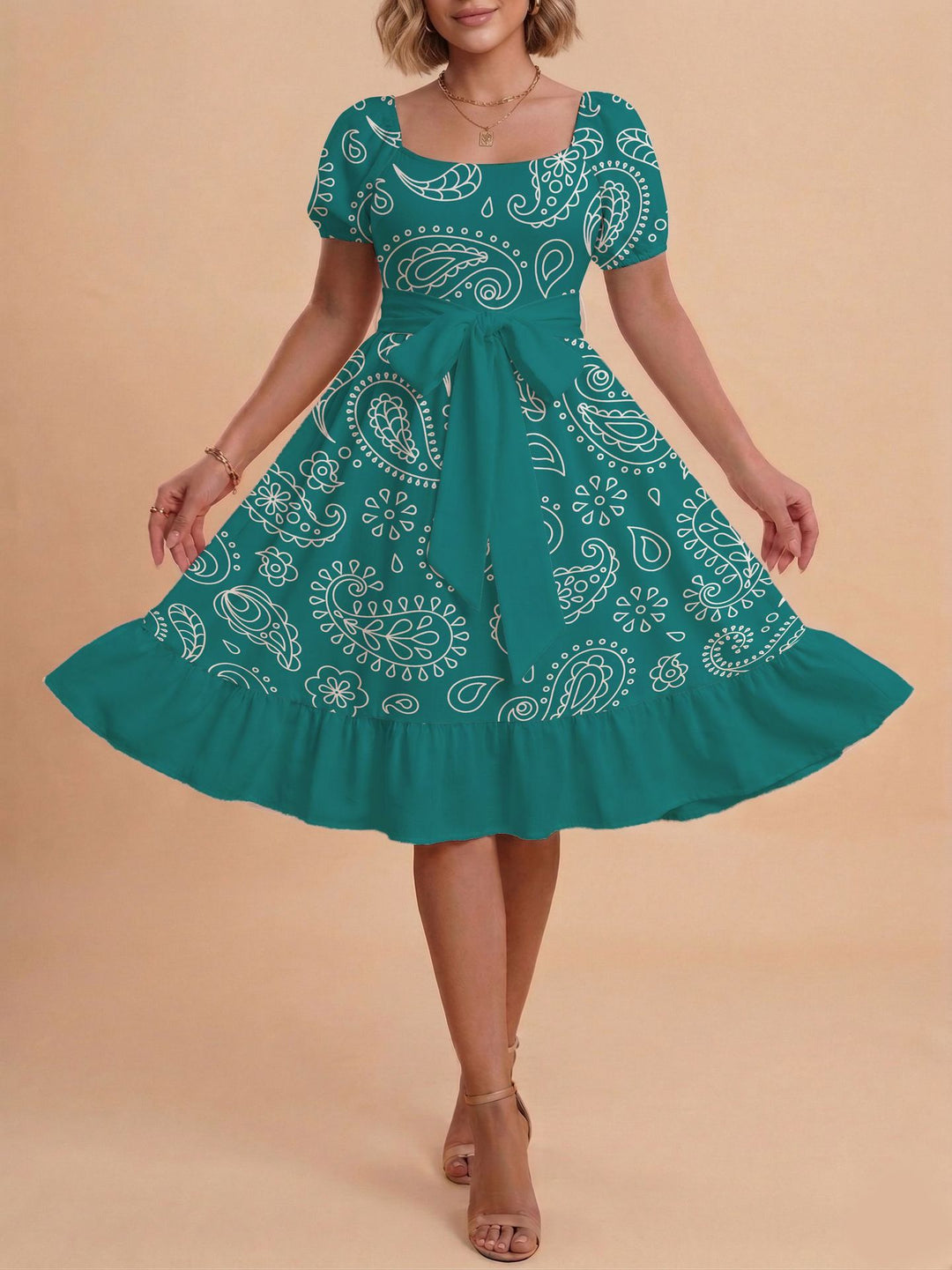 Damen Verspieltes Maxikleid mit Bärenmuster und taillierbarem Band Echo Archiv
