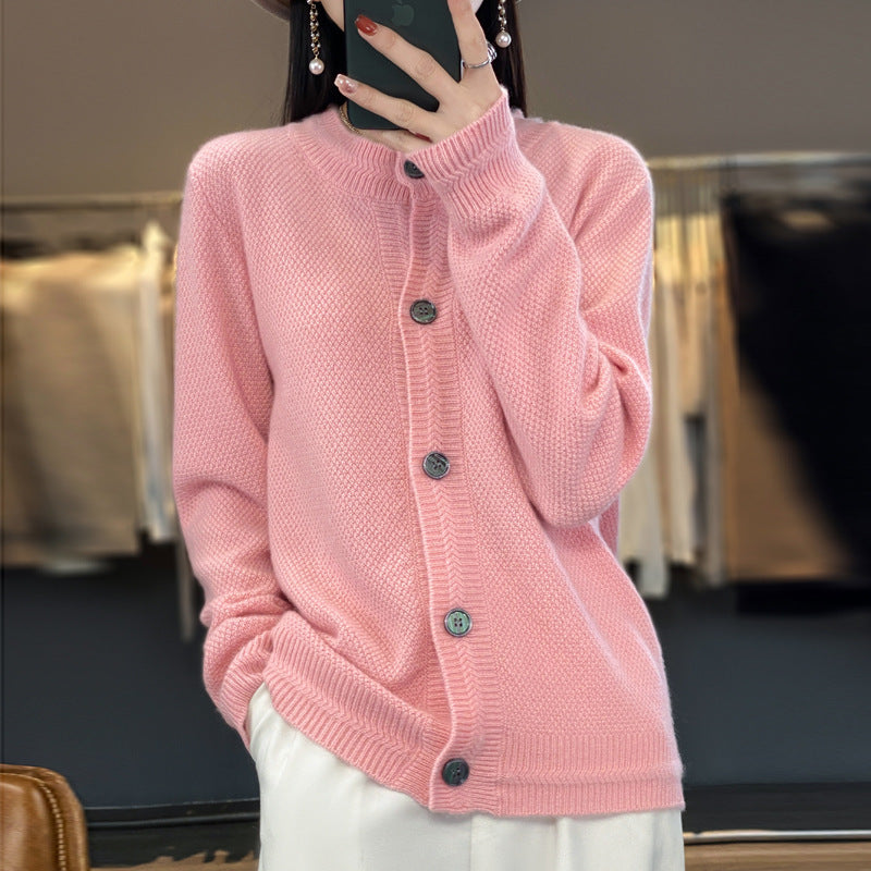 Damen Strukturierter Feinstrick-Cardigan mit kaschmirähnlicher Haptik, durchgehender Knopfleiste und kastiger Oversize‑Passform Echoarchiv