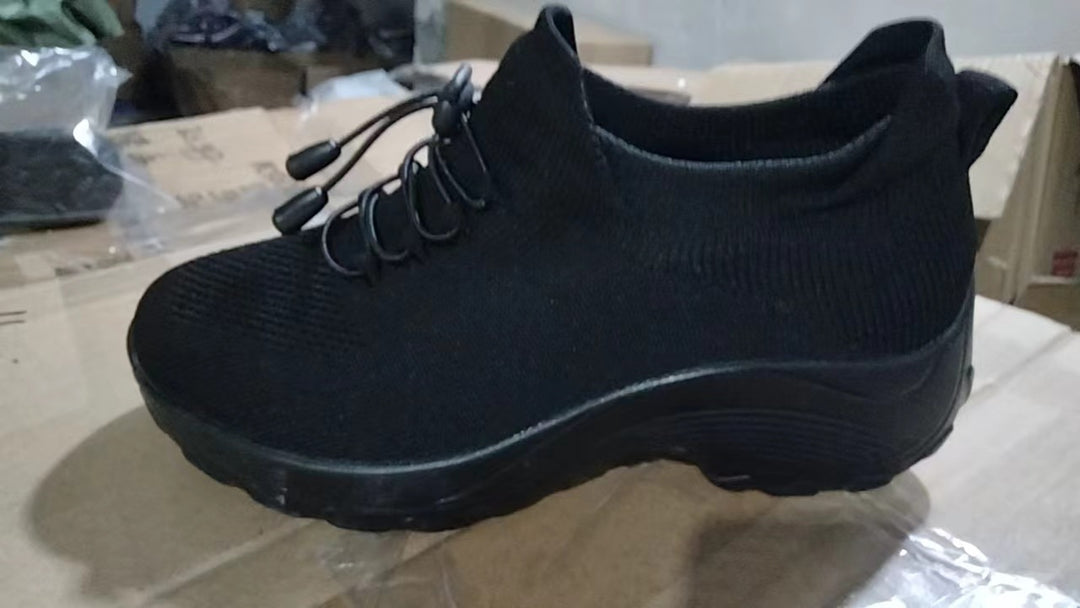 Damen nan gestrickter sockenähnlicher Sportschuh mit elastischem Schaft und stoßdämpfender Laufsohle Echo Archiv
