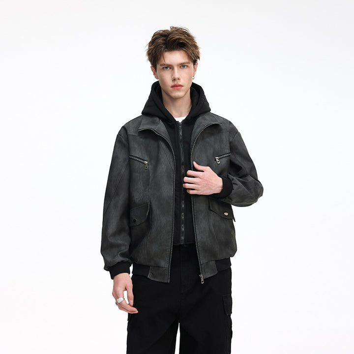 Herren Oversize-Blouson aus Kunstleder mit abnehmbarem Kapuzen‑Einsatz, Stehkragen und Utility‑Taschen Echo Archiv