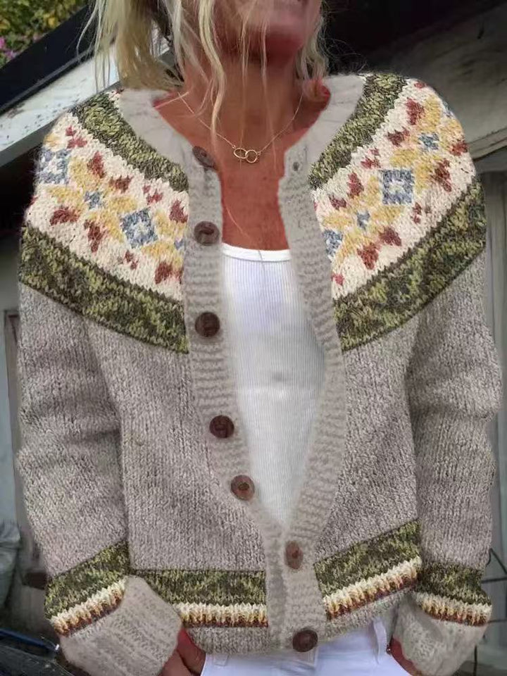 Damen nan gemusterte Strickjacke mit Rundpasse, Holzknöpfen und Eingrifftaschen Echo Archiv