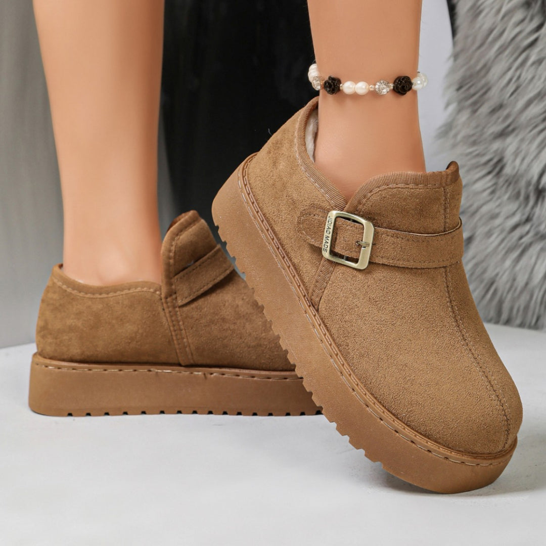 Damen Gefütterte Kurzschaft-Stiefel in Wildleder-Optik mit Plateau und Schnallenriemen Echoarchiv