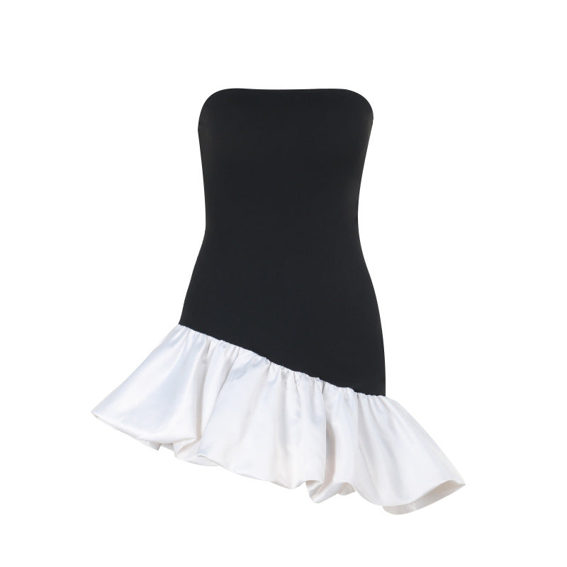 Damen schulterfreies Wickelkleid mit asymmetrischem Saum und farblich kontrastierender Rüsche Echo Archiv