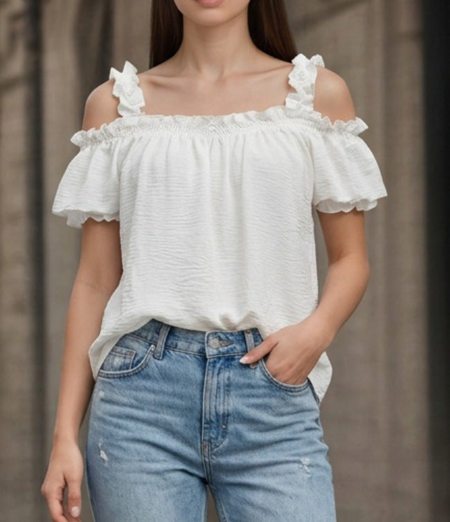 Damen Schulterfreies Crinkle-Top mit Smok-Bandeau, Rüschen‑Trägern und Flügelärmeln Echo Archiv