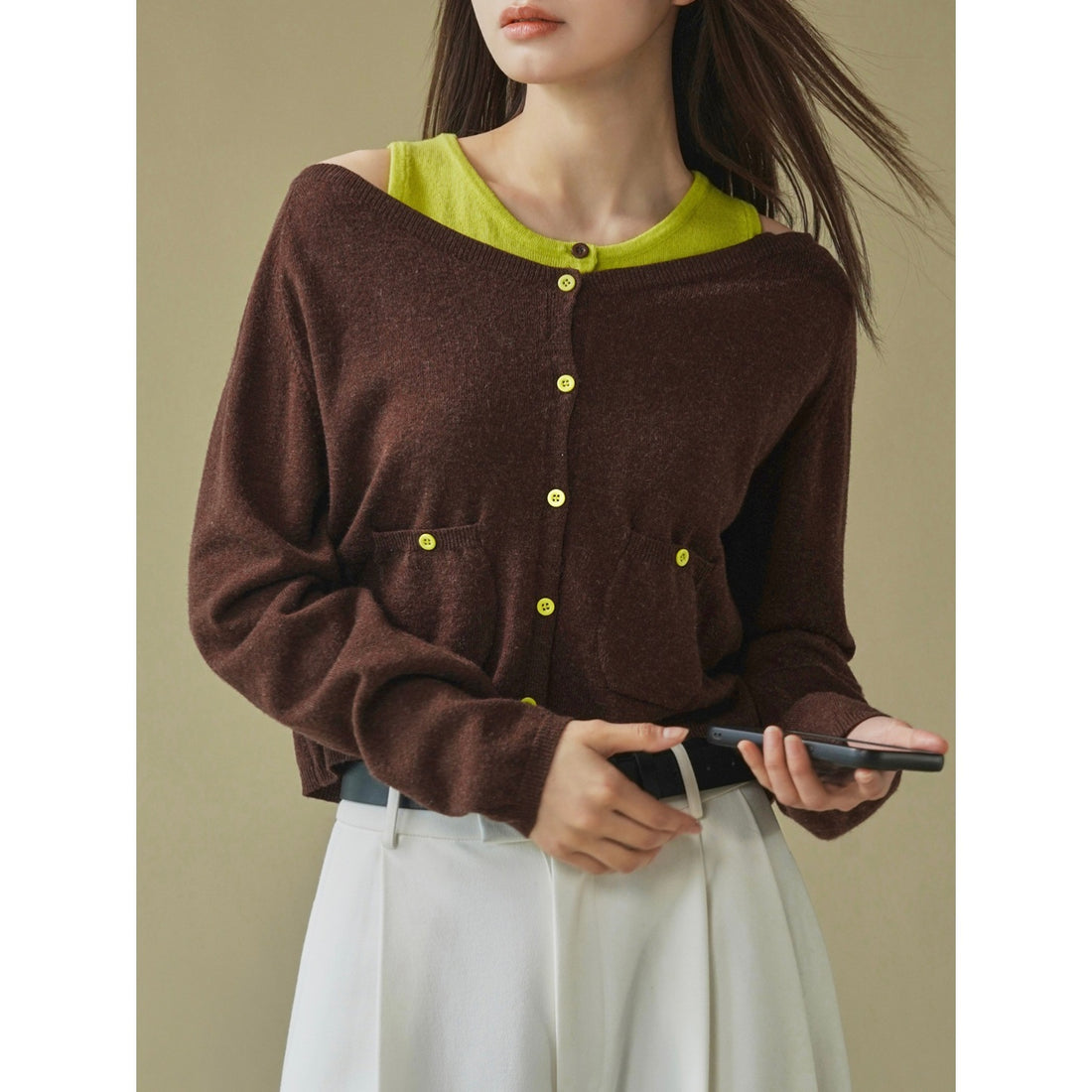 Damen Off-Shoulder Feinstrick-Cardigan mit Eingrifftaschen Echoarchiv