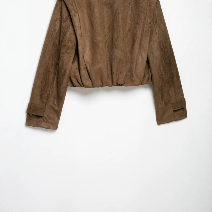 Damen Kurzjacke im Matrosen- und Military-Mix mit hohem Stehkragen, Epauletten und tailliertem Gummizug Echoarchiv