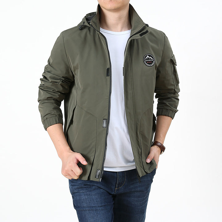 Herren Leichter Kapuzen-Softshellblouson im Urban-Outdoor-Stil mit Ärmeltasche und elastischen Bündchen Echoarchiv