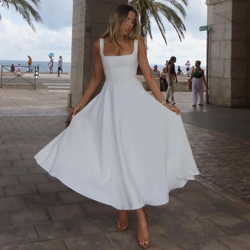 Damen Elegantes Maxikleid mit traumhaftem A-Linien Schnitt und schickem Quadrat-Ausschnitt Echoarchiv
