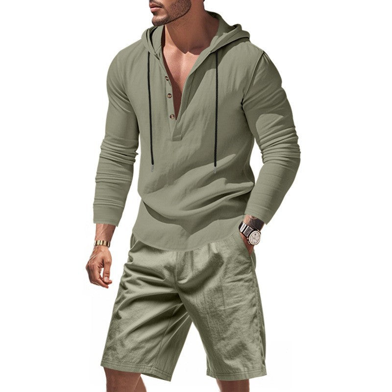 Herren lässiges Kapuzenshirt mit kurzer Hose im entspannten Stil Echoarchiv