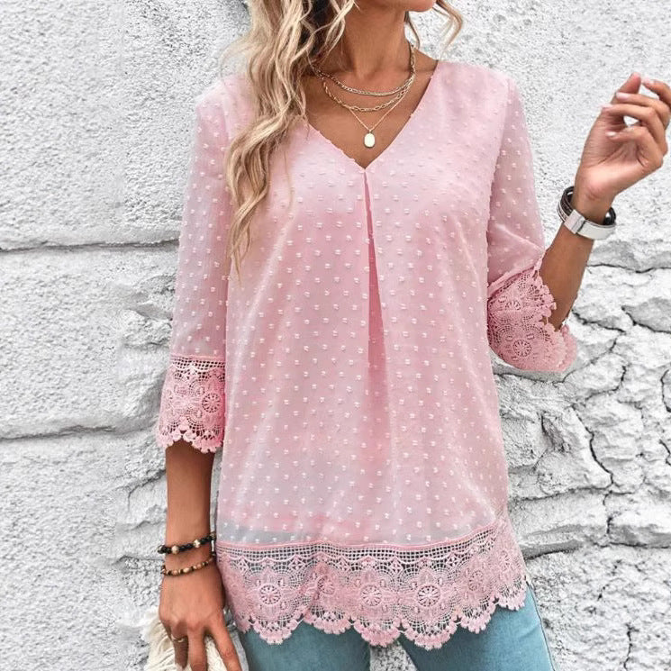 Damen nan feminine Chiffon-Tunika mit Pünktchenrelief, V-Ausschnitt und Häkelspitzenbesatz Echo Archiv