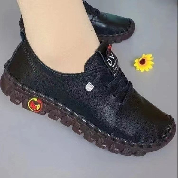 Damen Flexible Slip-On Freizeitsneaker mit handgenähter Ziernaht und profilierter Gummilaufsohle – Névara