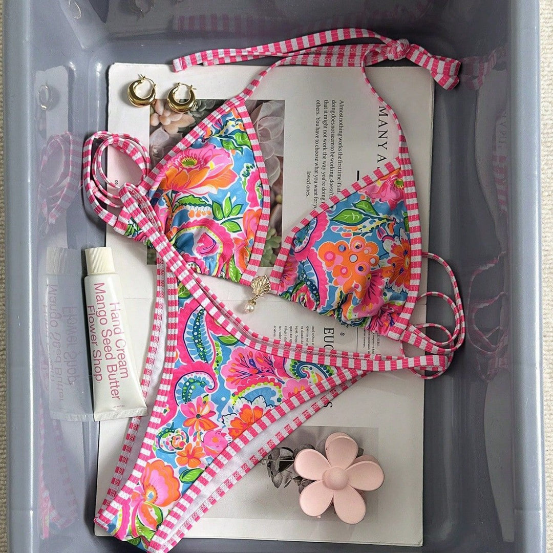 Damen Triangel-Bikini mit verspieltem Floral-Design Echo Archiv