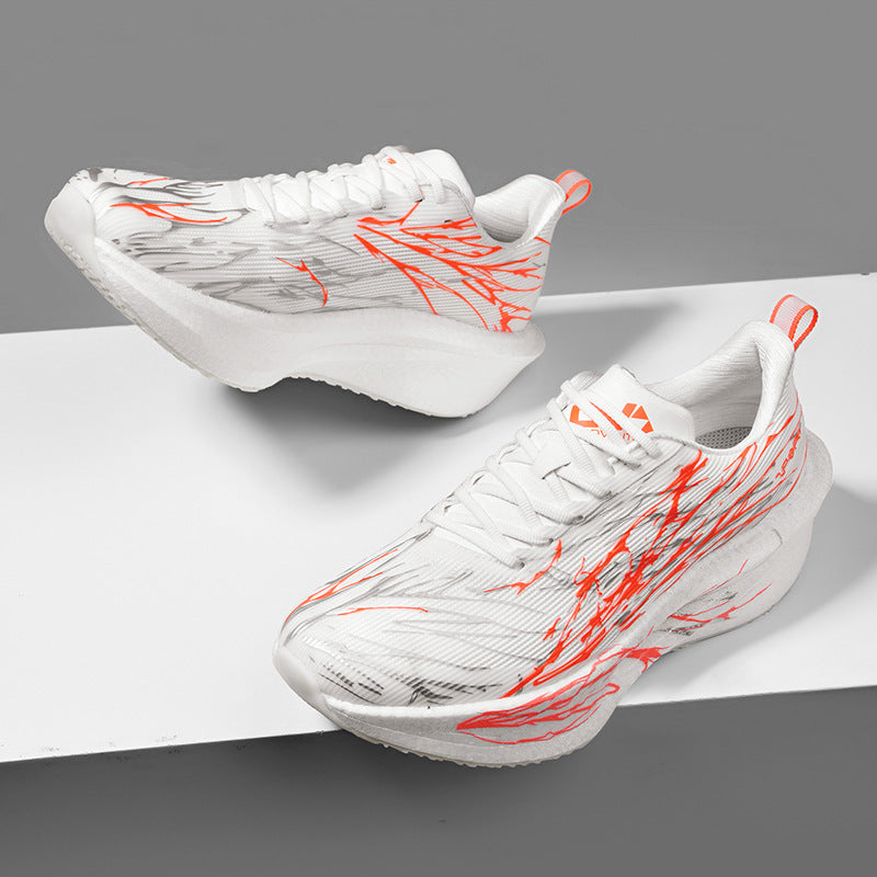 Unisex gedämpfte Race-Plateau-Laufschuhe mit Rocker-Zwischensohle und atmungsaktivem Micro-Mesh – Tavélo