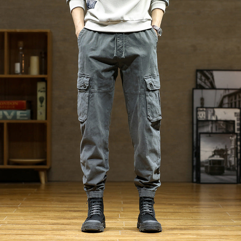 Herren Weiche Baumwoll-Utility-Cargohose im Joggerstil mit elastischem Bund und großvolumigen Klappentaschen Echo Archiv