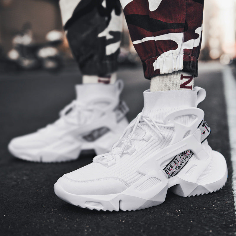 Herren Futuristische High-Top Strick-Sneaker mit Exoskelett-Fersenstütze Echoarchiv