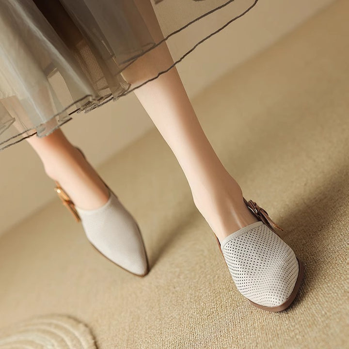 Damen Spitz zulaufende Slipper mit Fersenriemen, perforiertem Obermaterial und bequemem Blockabsatz – Lioré