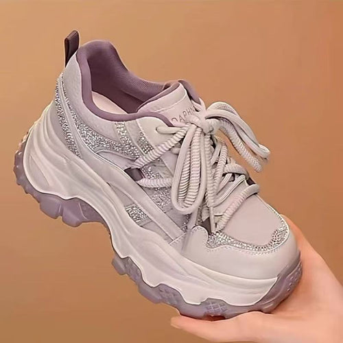 Damen Sportliche Sneakers mit auffälliger Dämpfung und glitzernden Akzenten Echo Archiv