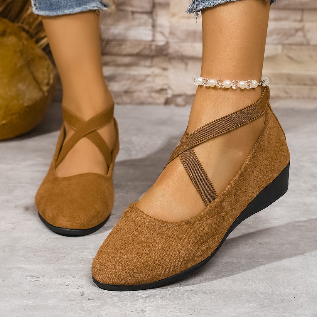 Damen  minimalistische Samt-Ballerina mit dekorativer Fußkette und ergonomischem Komfortfußbett Echo Archiv