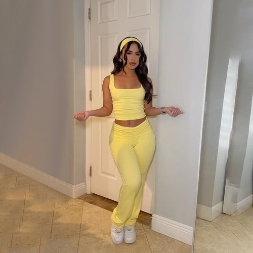Damen Sportliches Crop-Top und legere Flared Pants Set Echo Archiv