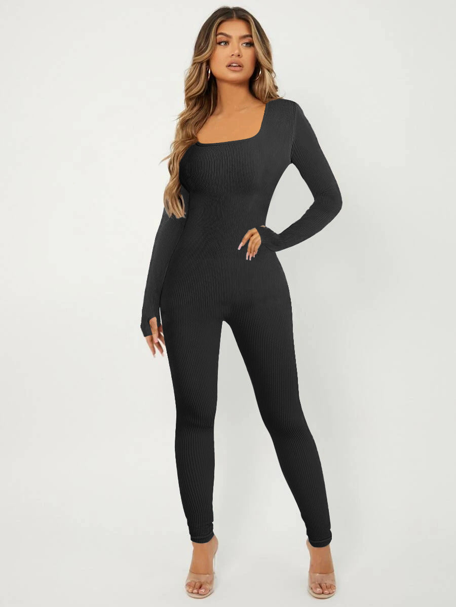 Damen Rippstrick Skinny Jumpsuit mit Quadratischem Ausschnitt, Langen Ärmeln und Daumenloch – Solévia